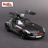 Maisto 1: 18 Alloy Car Model Mercedes SLS Car Model Original Factory Sports Car